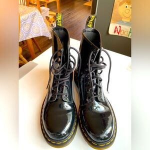 Dr. Martens Women's Black Boots (shiny)